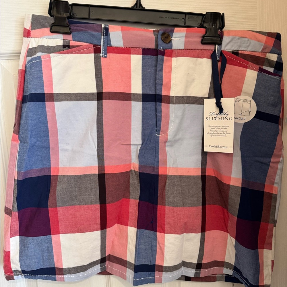 croft & barrow Girls Pink Plaid Skort with White Accent - Picture 2 of 4